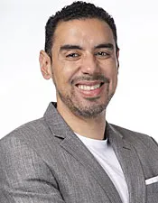 Ray Urdaneta (Monat Global)